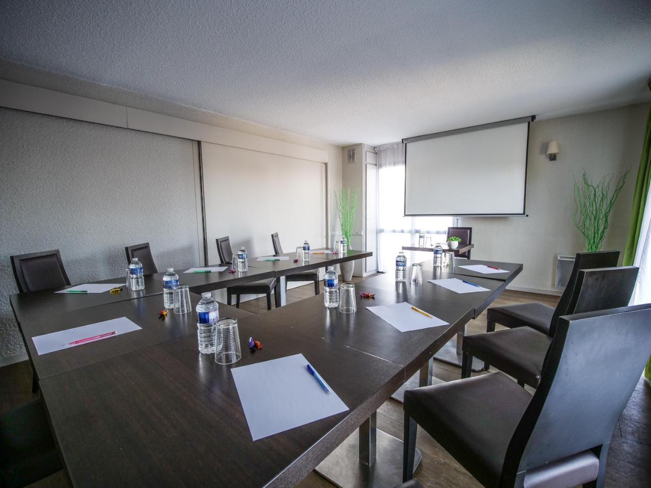 Hotel Inn Design Resto Novo Langres Dış mekan fotoğraf